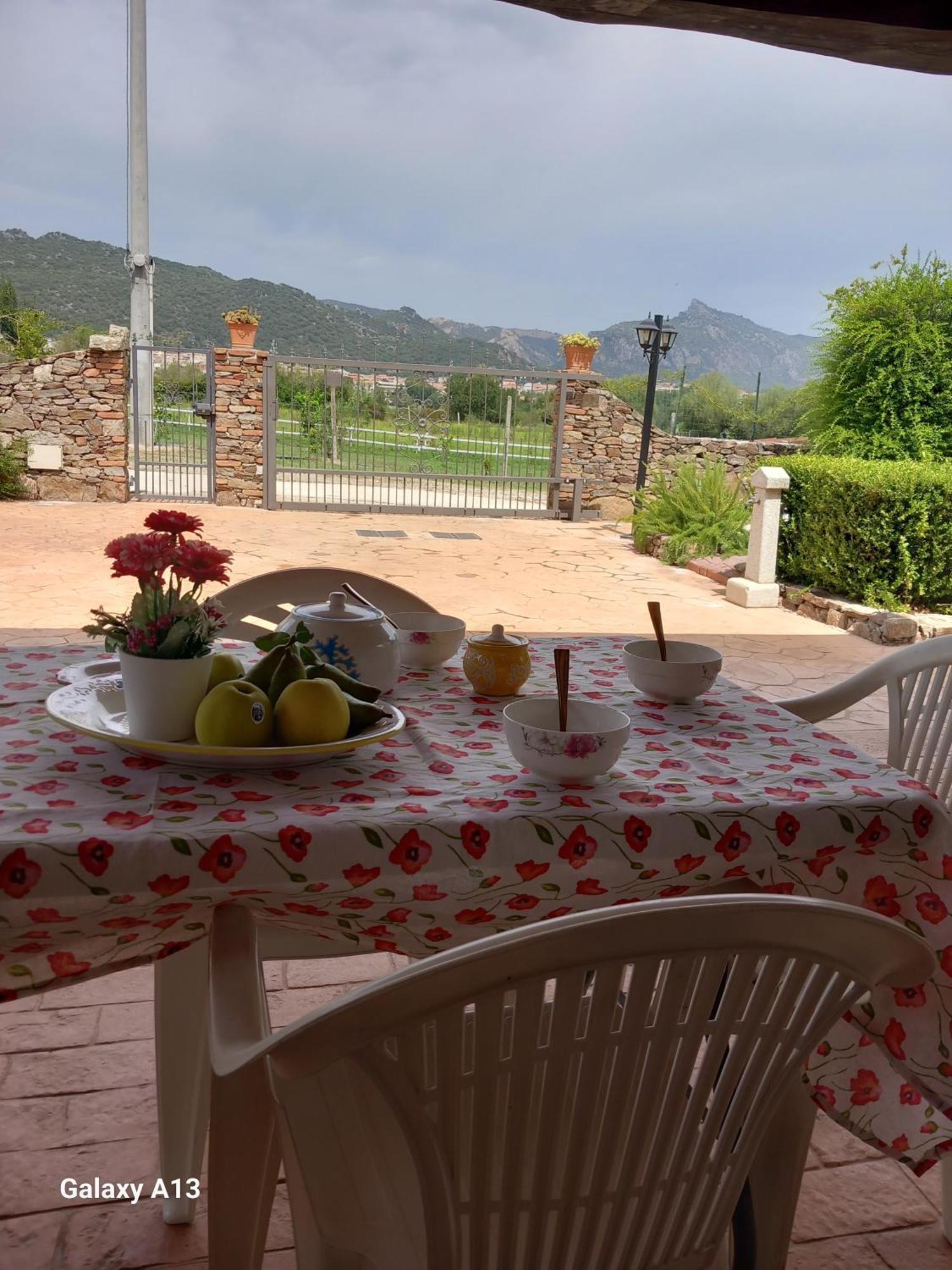 Appartement Casa Con Bella Vista à Siniscola Extérieur photo